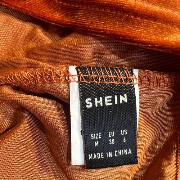 Shein Rust Orange Velour Long Sleeve Gathered Crop Top Size M - Picture 4 of 4